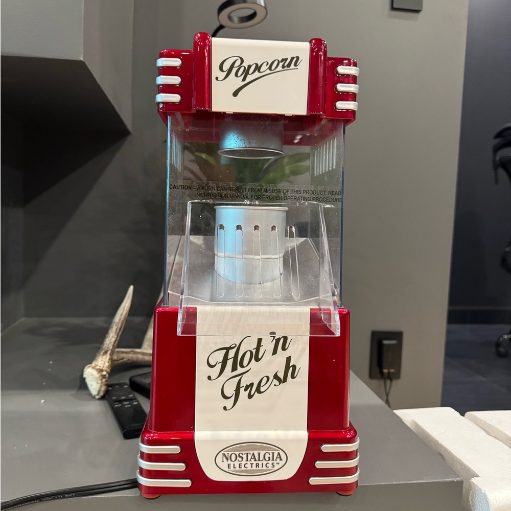 Nostalgia Brand Popcorn Maker IN THE BOX